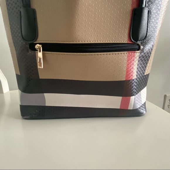 Satchel Purse - Picture 14 of 16